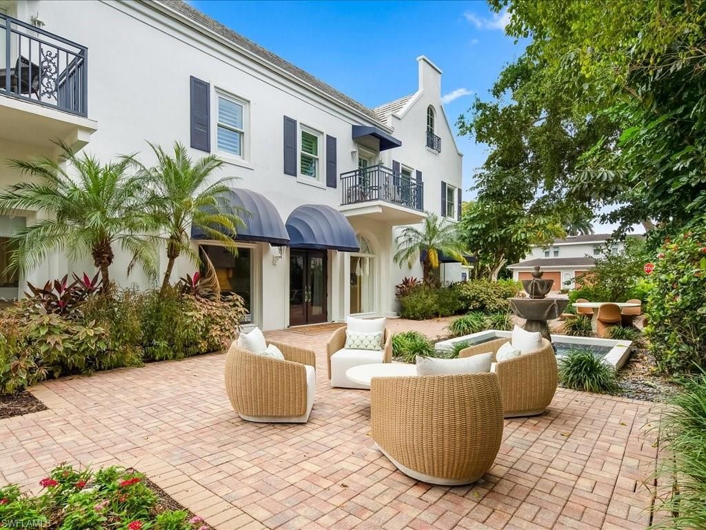 292 14th Ave S, Unit F, Naples, FL 34102 Photo