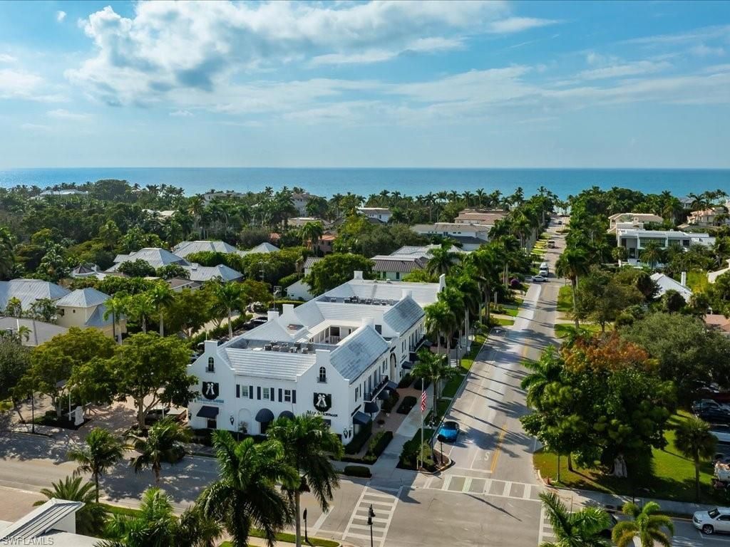 292 14th Ave S, Unit F, Naples, FL 34102 Photo