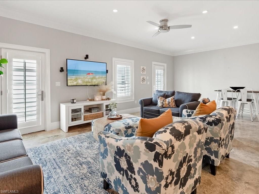 292 14th Ave S, Unit F, Naples, FL 34102 Photo