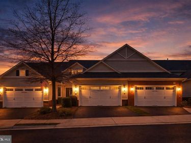 44385 MALTESE FALCON SQUARE, ASHBURN, VA 20147