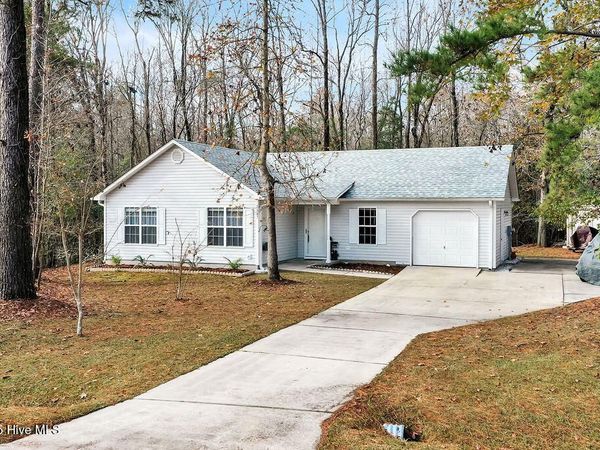 7387 Red Stone Court, Belville, NC 28451