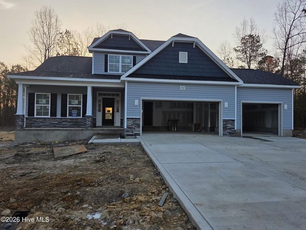 2969 Tucker Hill Drive, Grimesland, NC 27837