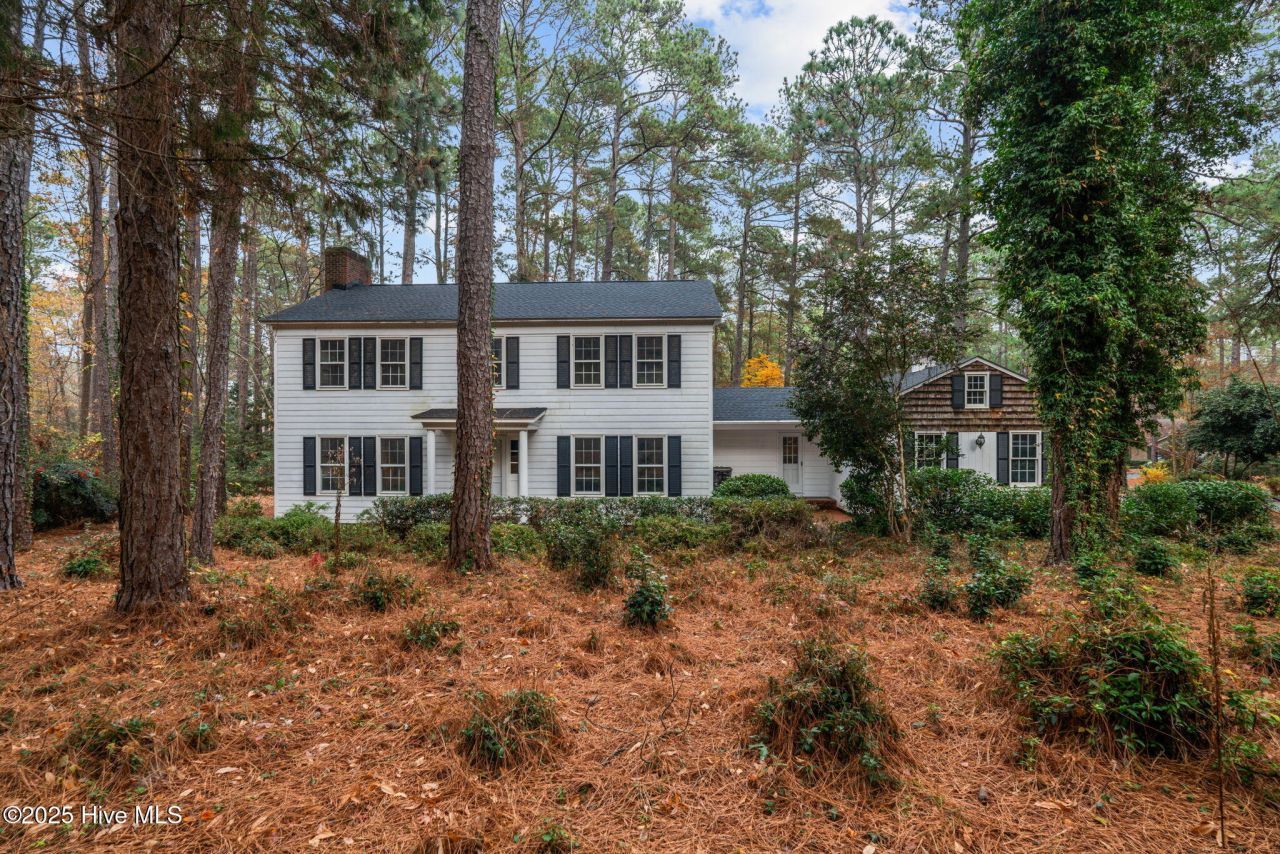 102 James Creek Road, Southern Pines, NC 28387 Main Photo