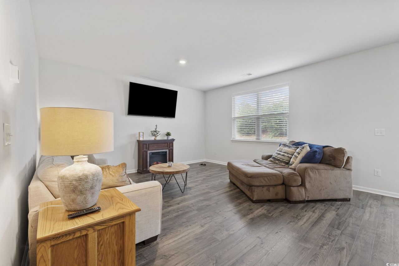 2816 Ophelia Way Photo 14