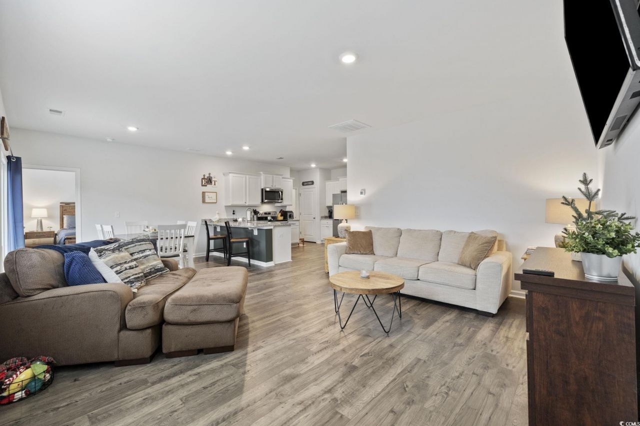 2816 Ophelia Way Photo 15