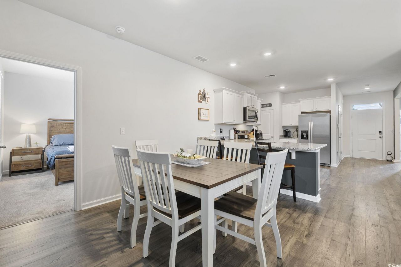 2816 Ophelia Way Photo 18