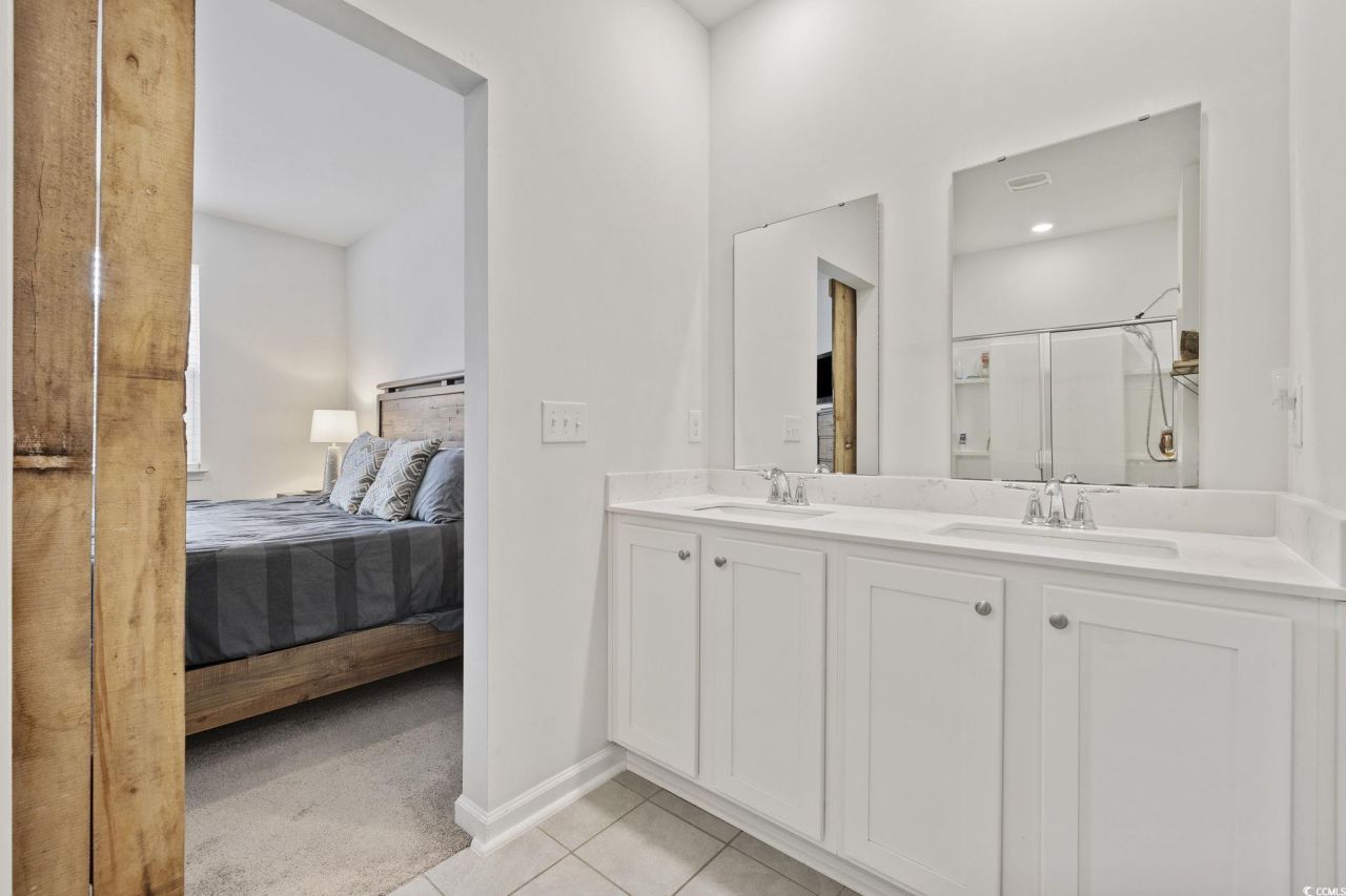 2816 Ophelia Way Photo 24