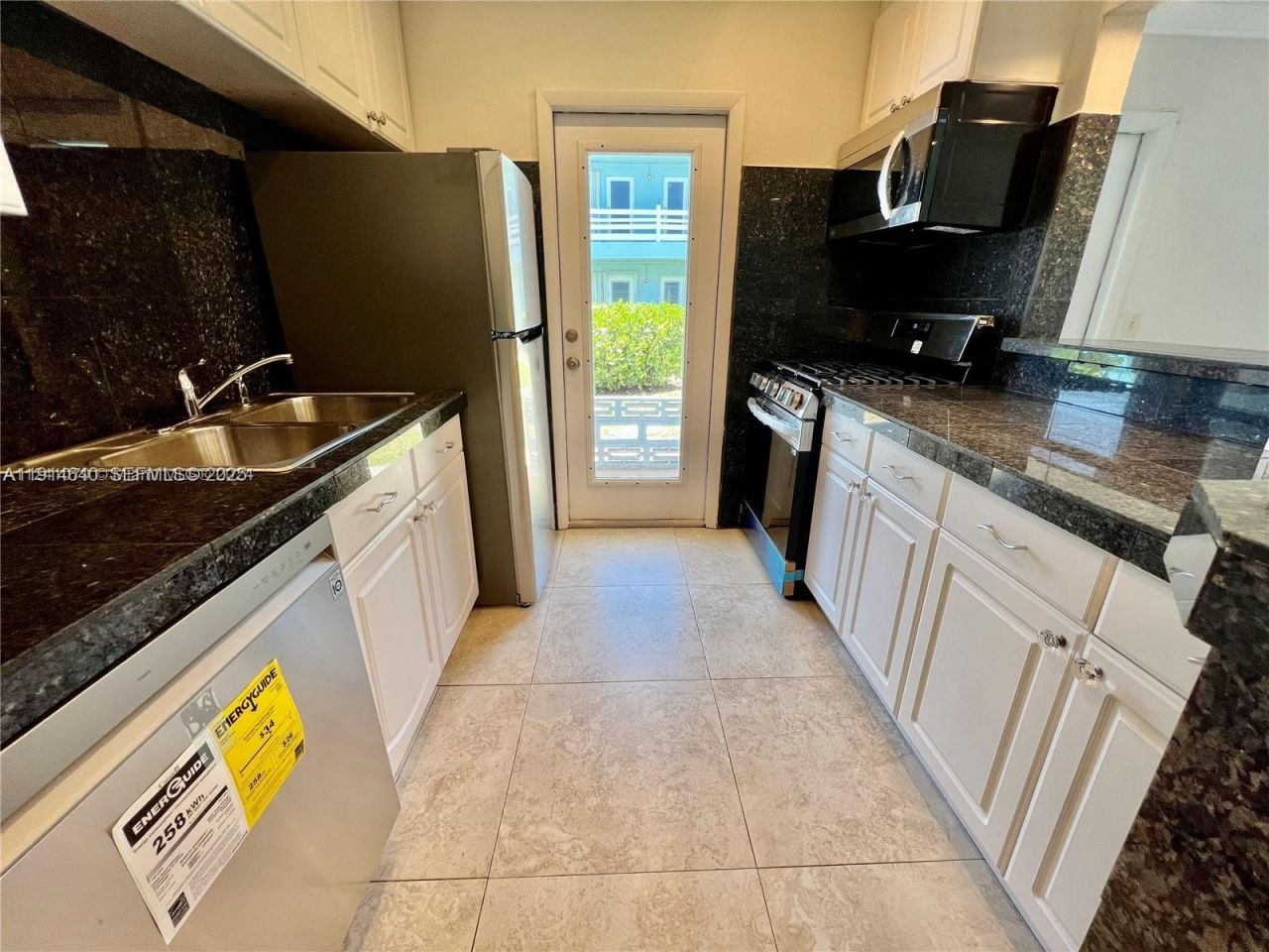 2700 NE 135th St, Unit 45, North Miami, FL 33181 Photo