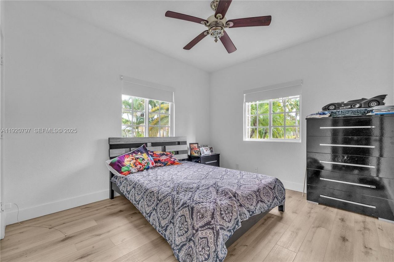 4950 Washington St, Unit 1, Hollywood, FL 33021 Photo