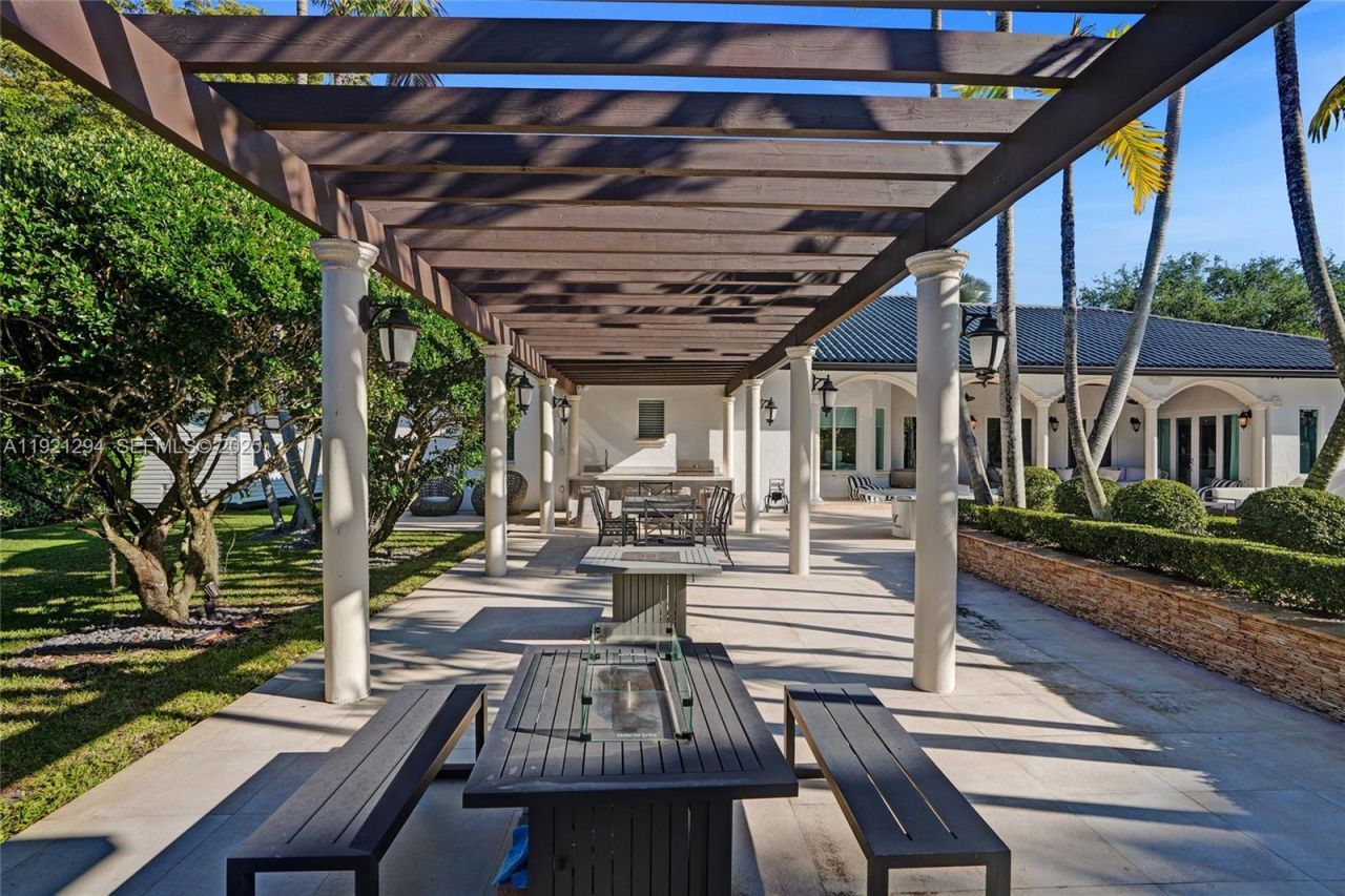 10400 SW 62nd St, Miami, FL 33173 Photo