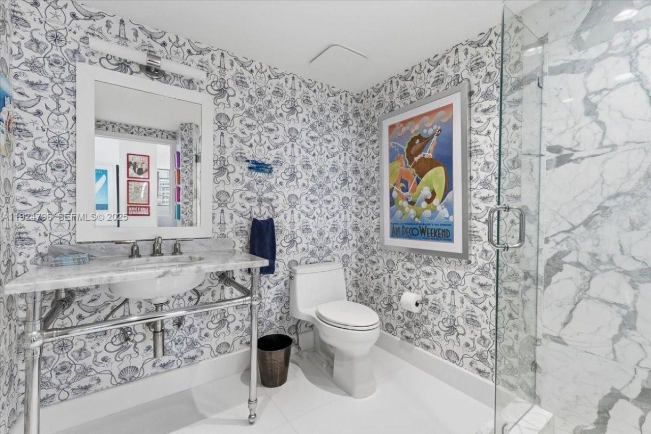 100 Lincoln Road, Unit 747, Miami Beach, FL 33139 Photo