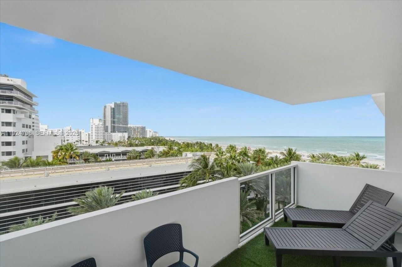 100 Lincoln Road, Unit 747, Miami Beach, FL 33139 Photo