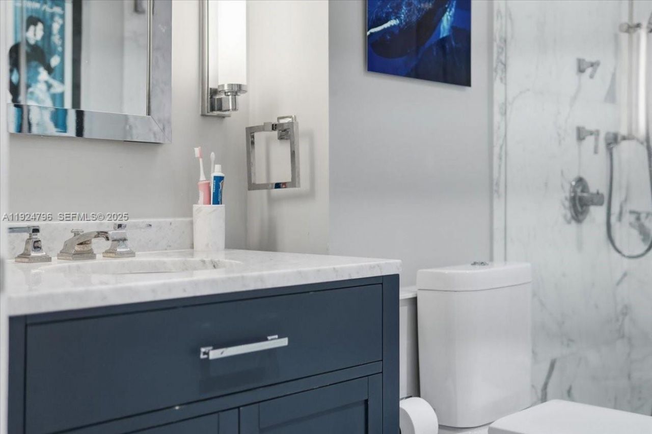 100 Lincoln Road, Unit 747, Miami Beach, FL 33139 Photo