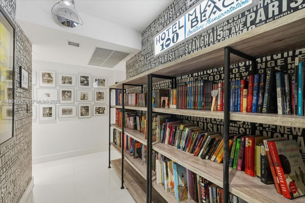 100 Lincoln Road, Unit 747, Miami Beach, FL 33139 Photo