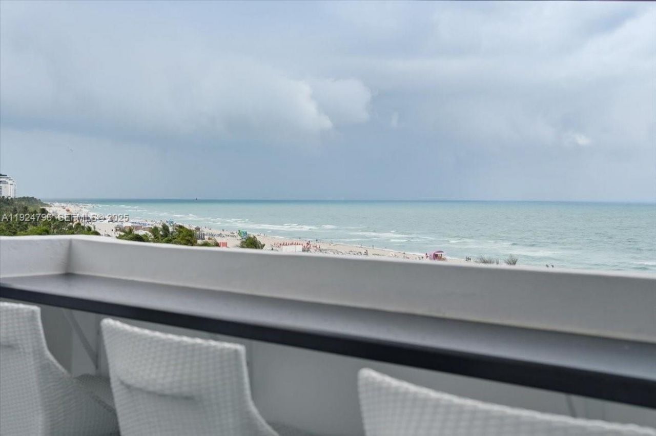 100 Lincoln Road, Unit 747, Miami Beach, FL 33139 Photo