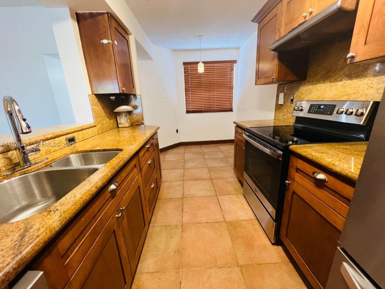 4990 NW 97th Pl, Unit 314, Doral, FL 33178 Photo