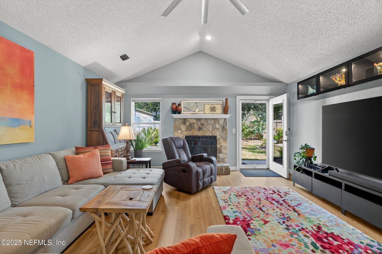 7951 Copperfield Circle N, Jacksonville, FL 32244 Photo