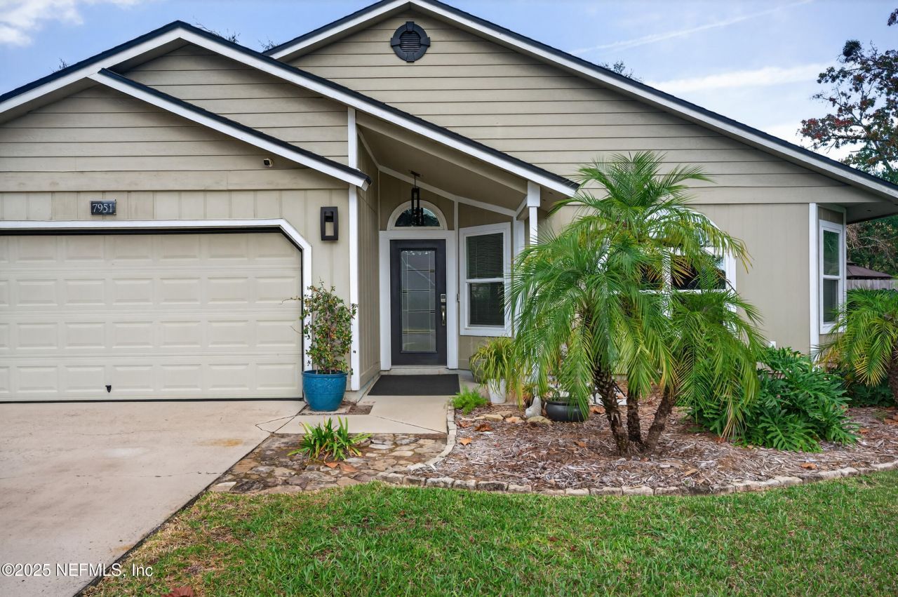 7951 Copperfield Circle N, Jacksonville, FL 32244 Photo