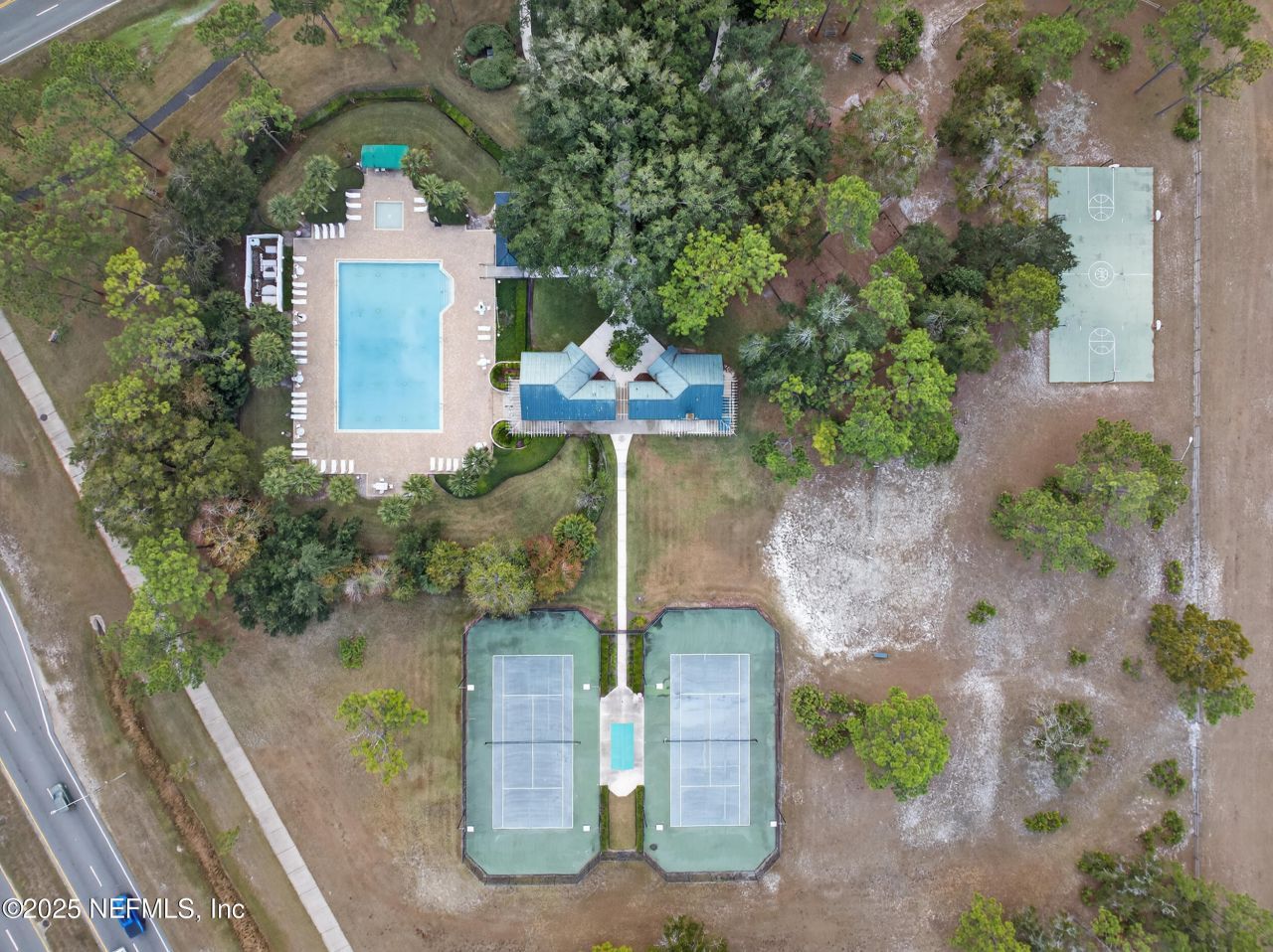 7951 Copperfield Circle N, Jacksonville, FL 32244 Photo