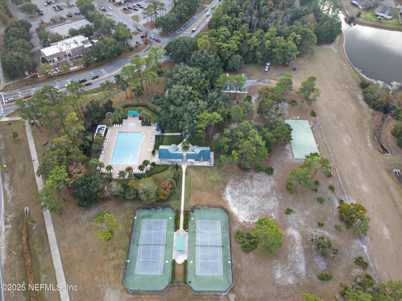 7951 Copperfield Circle N, Jacksonville, FL 32244 Photo