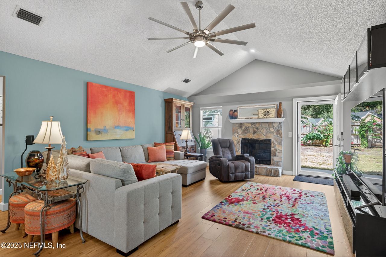 7951 Copperfield Circle N, Jacksonville, FL 32244 Photo