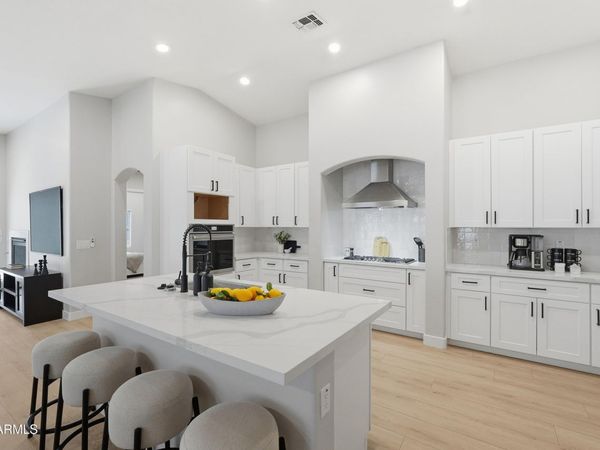 4455 E MARSHALL Avenue, Gilbert, AZ 85297