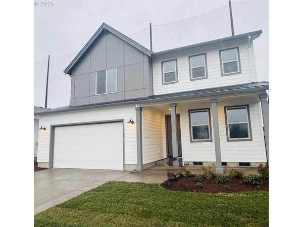 708 Magnolia AVE, Unit 44, Woodburn, OR 97071