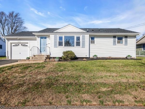 1416 Dominic St, Manville, NJ 08835