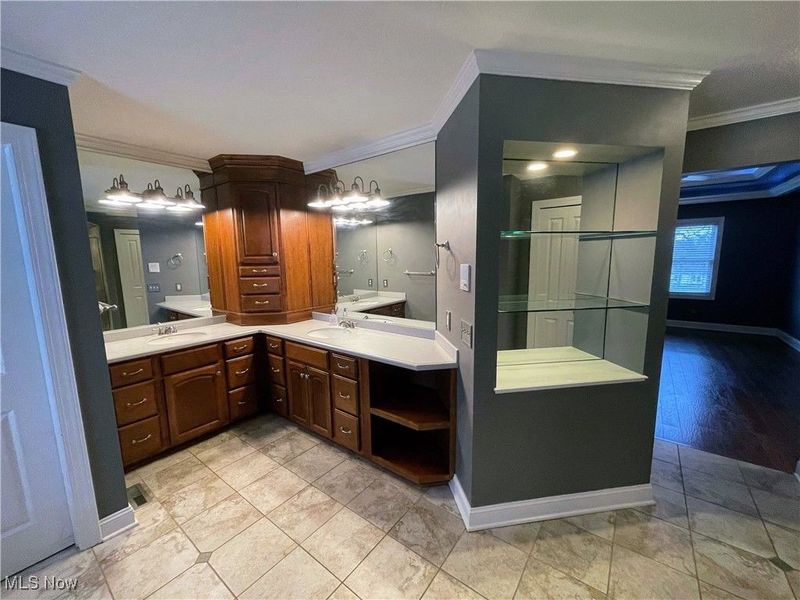 4059 Knollbrook Drive, Norton, OH 44203 Photo 13