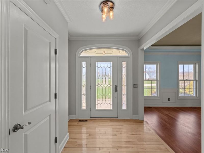 4059 Knollbrook Drive, Norton, OH 44203 Photo 6
