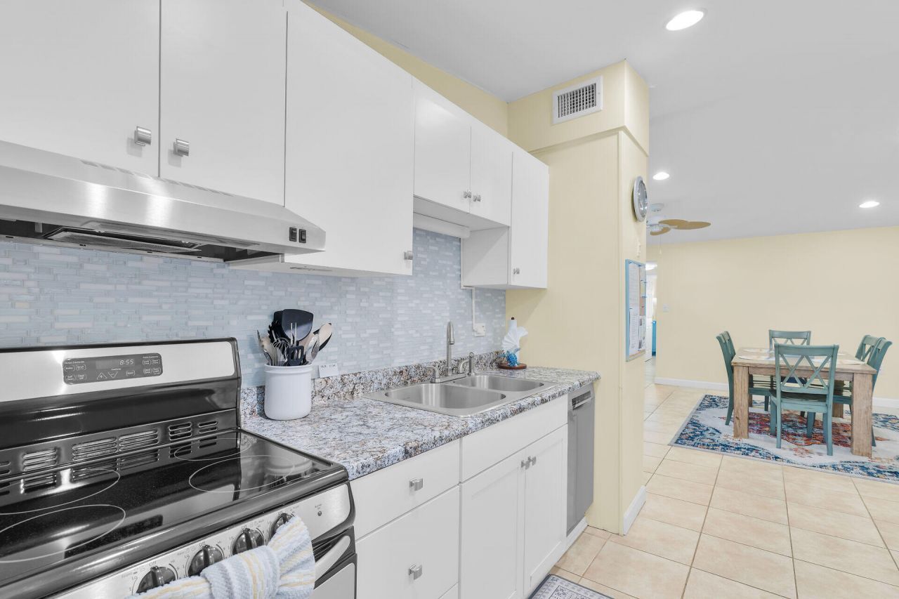 171 10th Street, Key Colony, FL 33051 Photo