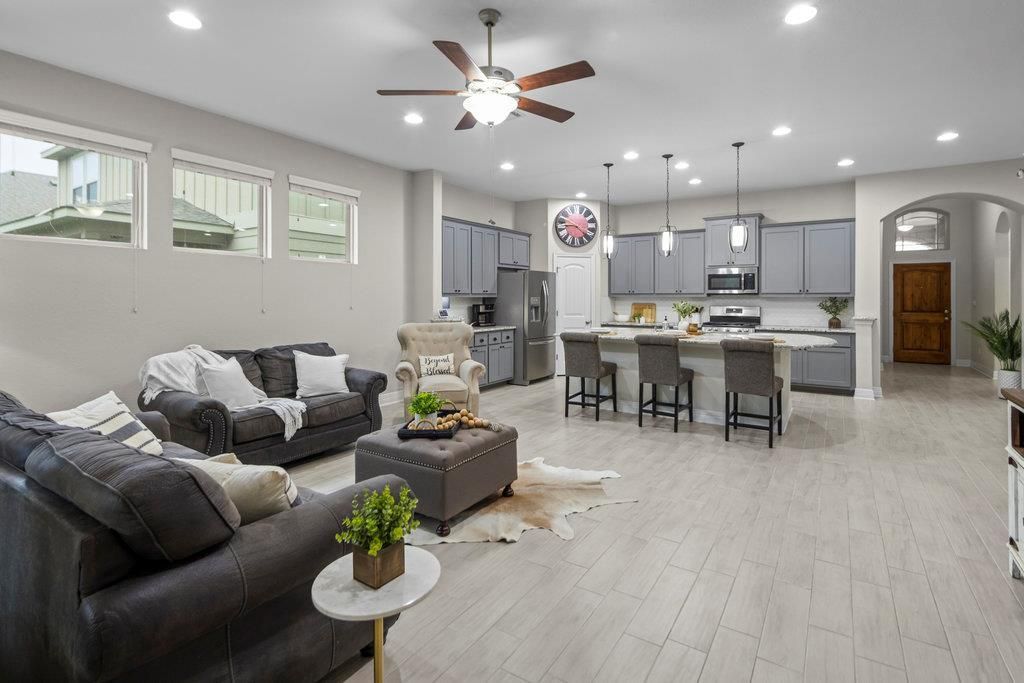 409 Bonnet Blvd, Georgetown, TX 78628 Main Photo