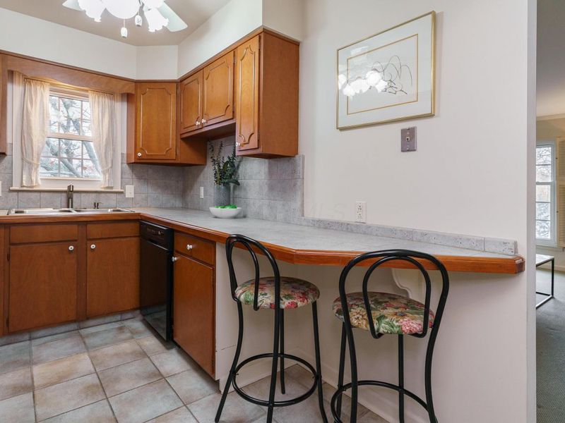 1631 Roxbury Road, Unit F3, Columbus, OH 43212 Photo 14