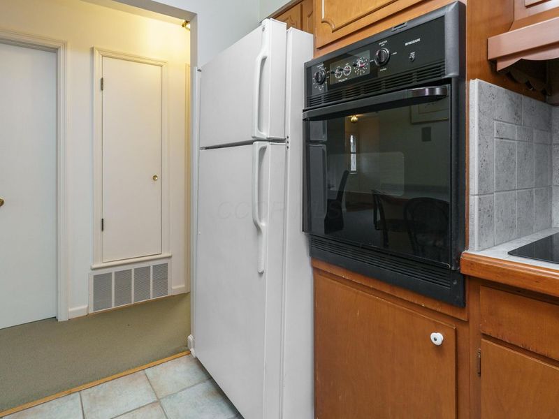 1631 Roxbury Road, Unit F3, Columbus, OH 43212 Photo 15