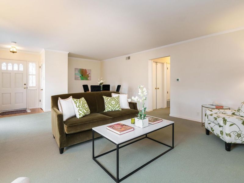 1631 Roxbury Road, Unit F3, Columbus, OH 43212 Photo 4