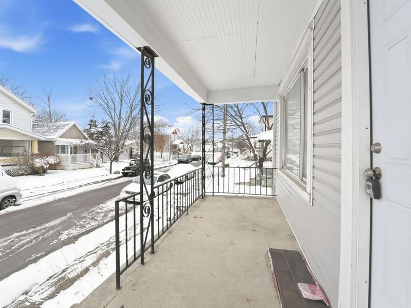 346 S Wheatland Avenue, Columbus, OH 43204 Photo 2