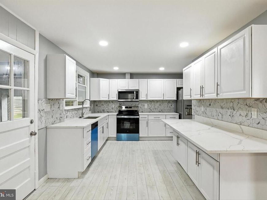 3126 Rices Lane, Baltimore, MD 21244 Main Photo