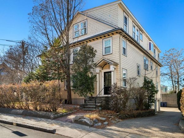 65-67 Saint James Circle, Newton, MA 02458