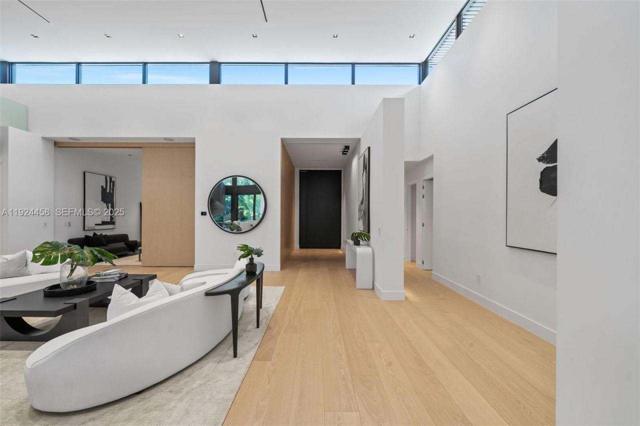 620 Ocean Blvd, Golden Beach, FL 33160 Photo