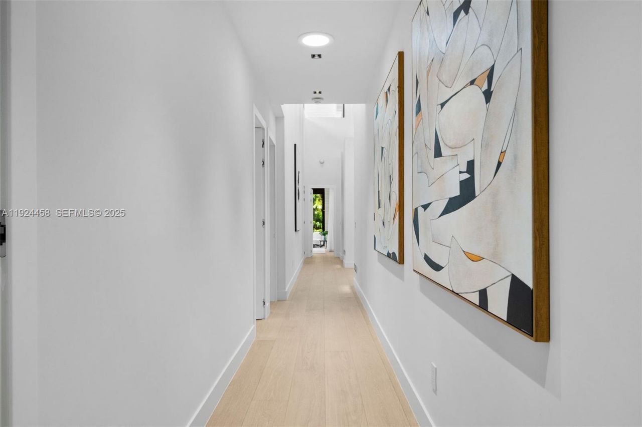 620 Ocean Blvd, Golden Beach, FL 33160 Photo