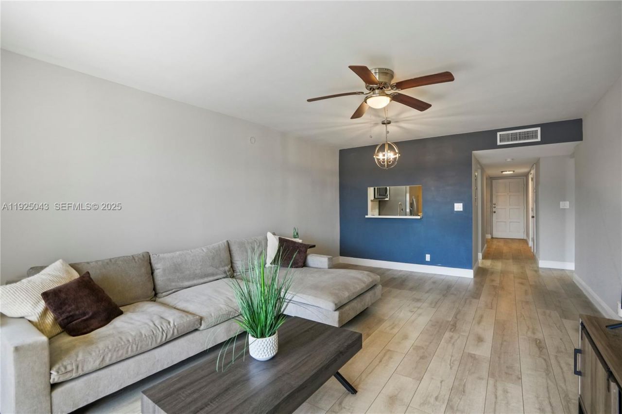 777 S Federal Hwy, Unit 305E, Pompano Beach, FL 33062 Photo