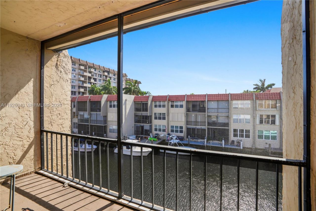 777 S Federal Hwy, Unit 305E, Pompano Beach, FL 33062 Photo