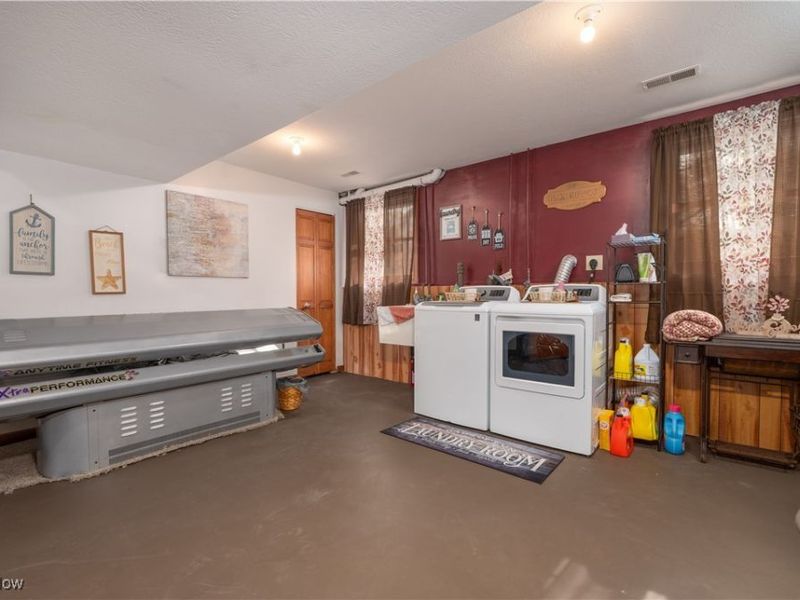 530 Midvale Mine Road SE, New Philadelphia, OH 44663 Photo 24