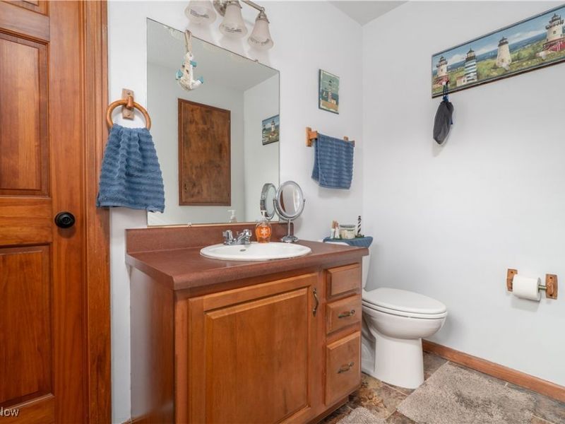 530 Midvale Mine Road SE, New Philadelphia, OH 44663 Photo 33