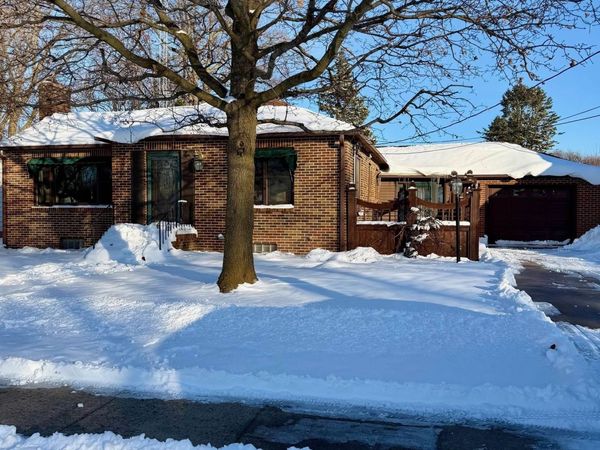 519 6Th Street, Clarion, IA 50525