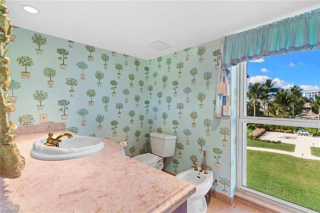 1285 Gulf Shore Blvd N, Unit 2B, Naples, FL 34102 Photo