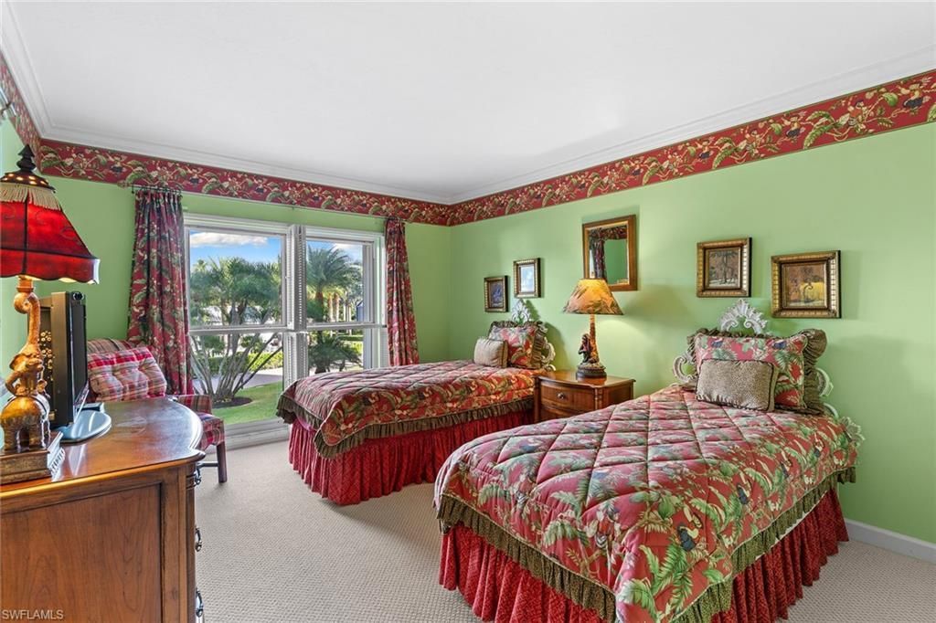 1285 Gulf Shore Blvd N, Unit 2B, Naples, FL 34102 Photo