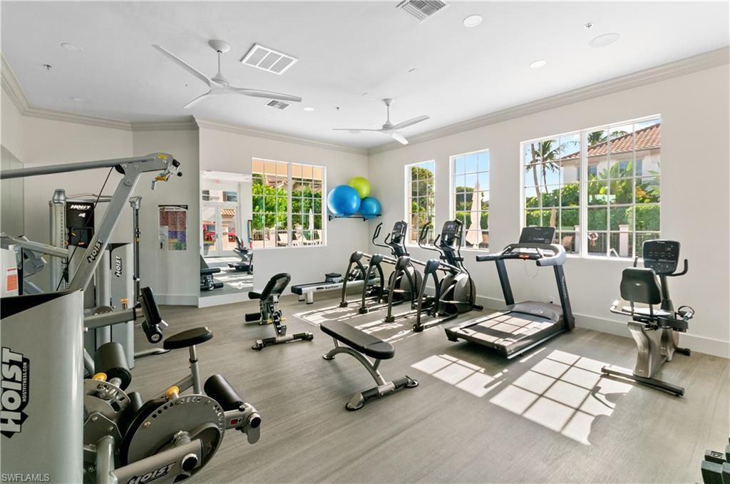 191 Colonade Cir, Naples, FL 34103 Photo