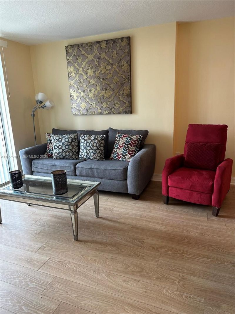 117 NW 42nd Ave, Unit 800, Miami, FL 33126 Photo