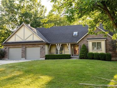8201 NW Potomac Avenue, Weatherby Lake, MO 64152